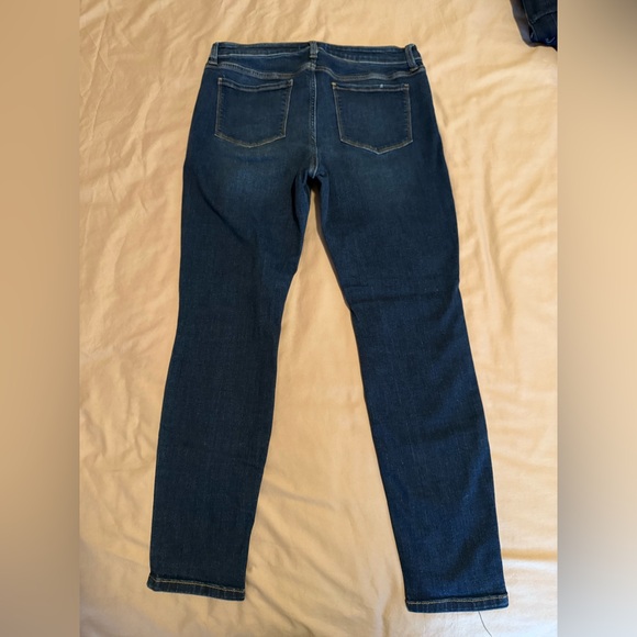 Studio Blue Skinny Jeans with Distressed Details - Picture 4 of 7